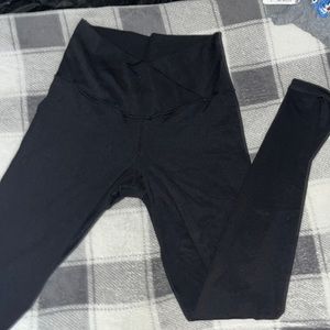 crisscross leggings.